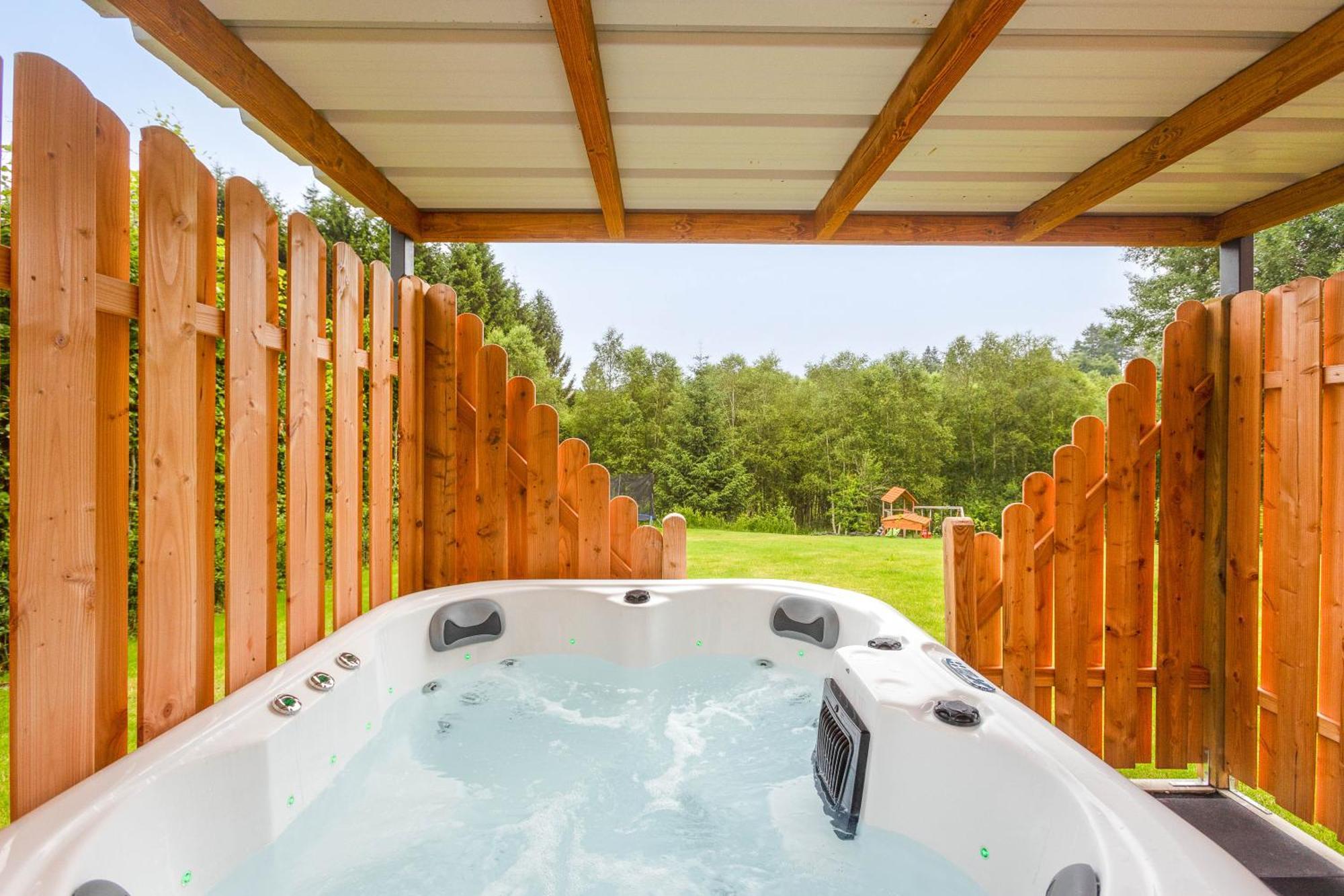 Urlaub Am Schwarzbach Mit Sauna Und Whirlpool Haus Felix Kuchelscheid Luaran gambar